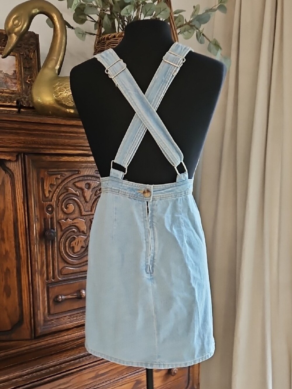 BDG Urban Outfitters  Blue Denim Overall Cross  Strap Dress. Size 6 UK 10 - Picture 3 of 7